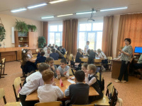 21 марта на базе МБОУ СОШ № 17 прошла увлекательная общеинтеллектуальная игра «Пчёлка - 2025» для учащихся третьих классов